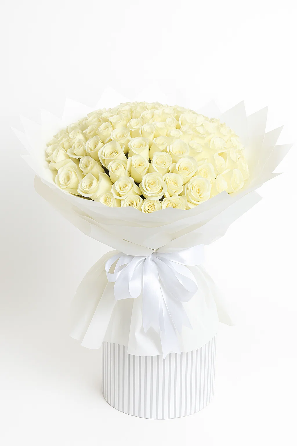 Elegant 100 White Roses Bouquet